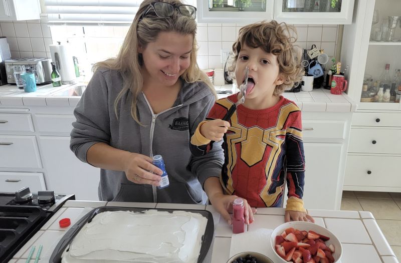 Sarah & Patrick Jr. Love to Bake (or Lick the Icing)!