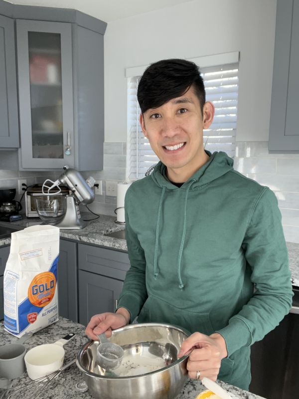 Gregg Baking Cookies